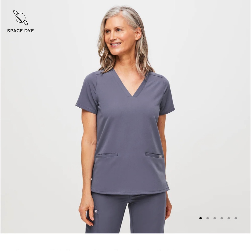 Figs Casma Three-Pocket Scrub Top
